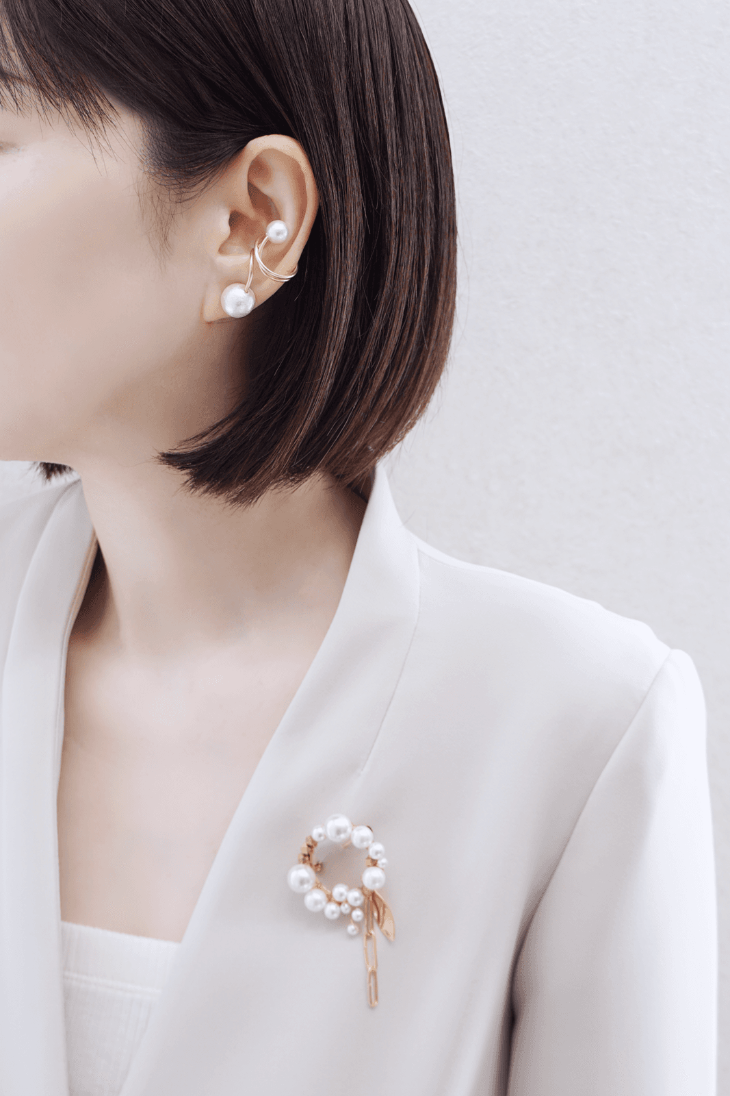 【卒入/フォーマル】サークルブローチ「drop+leaf」　貝パール 真鍮　【母の日】 | 4枚目