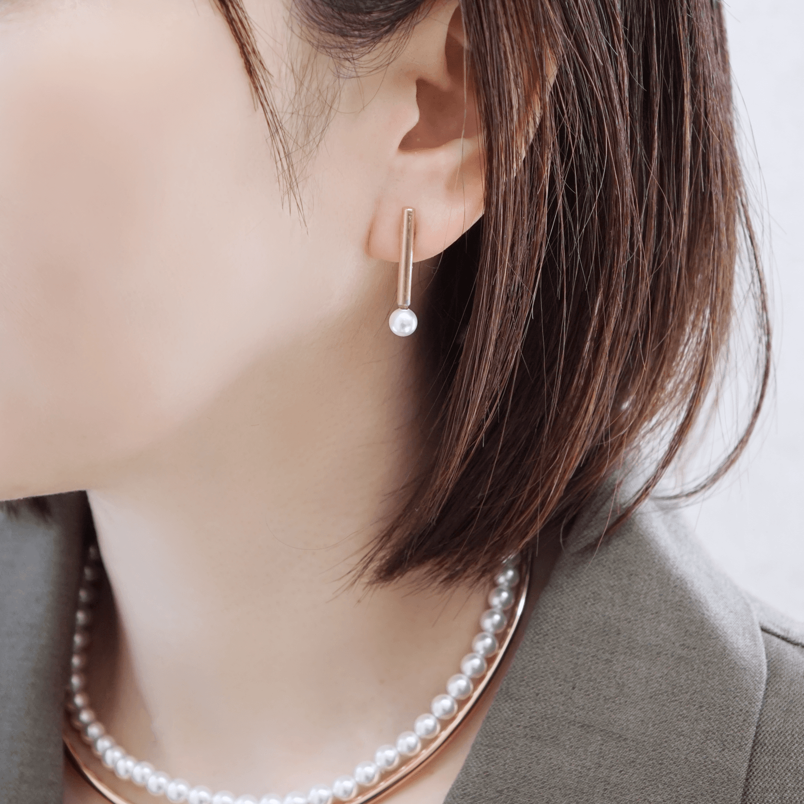 【卒入学/フォーマル】ミニマルシックな 貝パール × ゴールド真鍮 ピアス（3タイプ）【母の日】